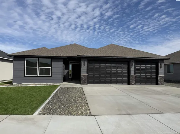 8809 Dusty Maiden Dr, Pasco, WA 99301