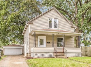 182 E York St, Akron, OH 44310