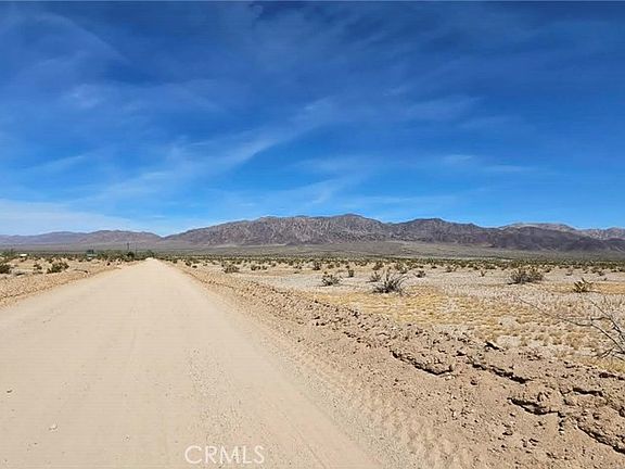 3rd image of 3017 Shadow Mountain Rd