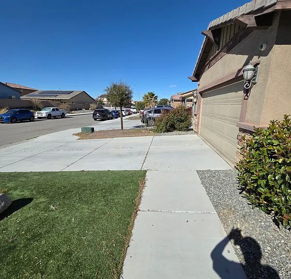 14245 Tierra Del Sur St — Photo 3