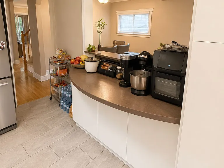 57 Midland Ave #MAIN UPPER — Photo 8