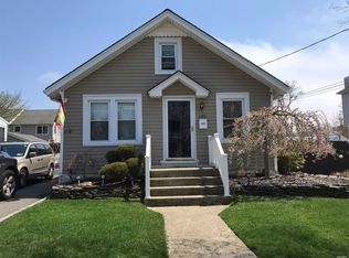 195 Park Ave, Freeport, NY