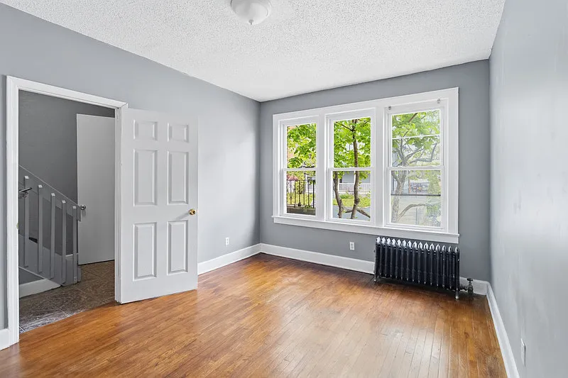 4 bed, 1.5 bath, 1500 sqft, $2,850 — Photo 3