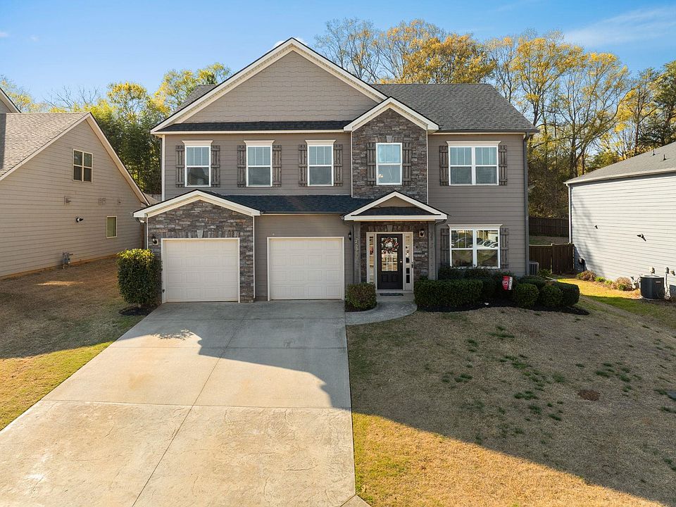 1st image of 265 Delbourne Ln
