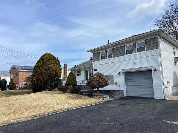 7 Saint Johns Ave