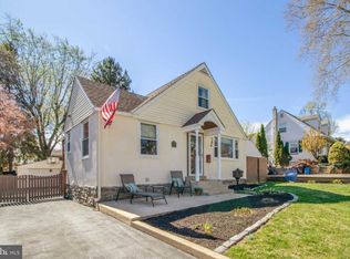 23 Hawthorne Rd, Broomall, PA 19008
