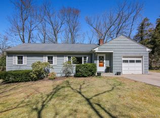 877 Chestnut Hill Rd, South Glastonbury, CT 06033