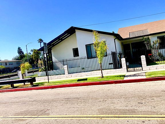 4th image of 9232 Crenshaw Blvd