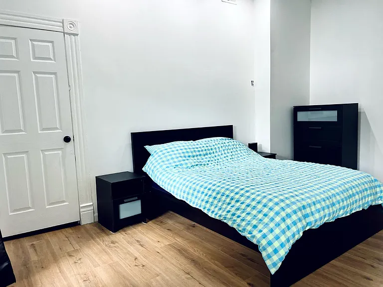 1104 Wyoming St #2F — Photo 8