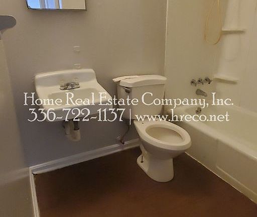 5th image of 1982 Maryland Ave APT C