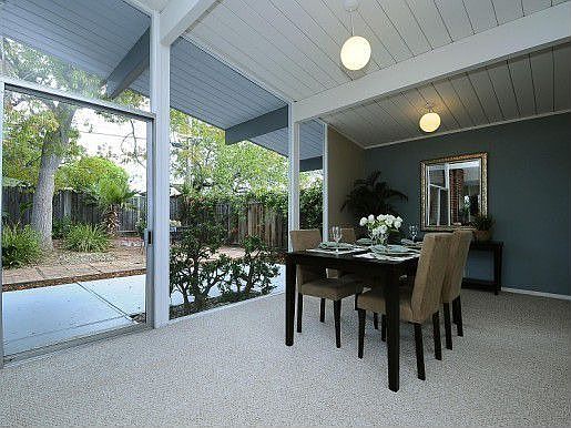 Floor-to-Ceiling Windows