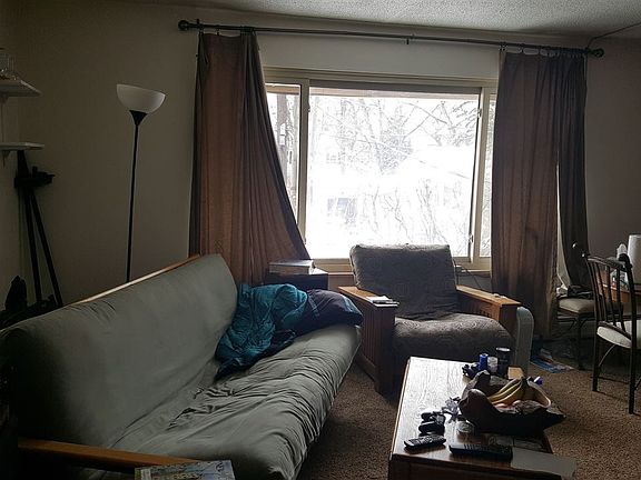 2nd image of 1516 E Grand Ave APT 205