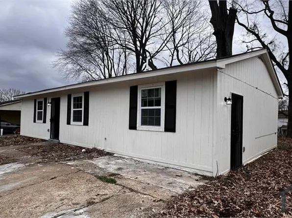 3927 Dearborn St, Memphis, TN 38109