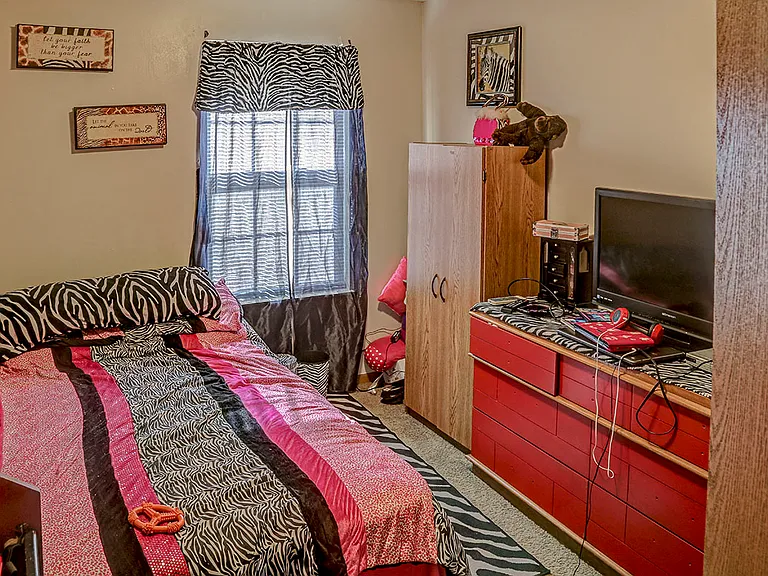 Glennview Apartments — Photo 15