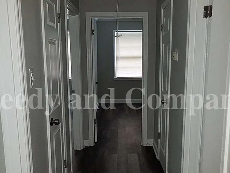 893 Linwood Rd — Photo 14