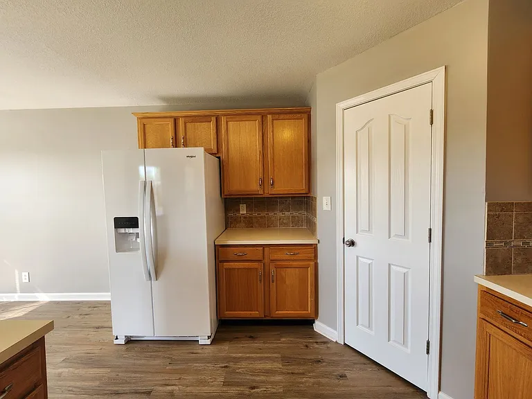 824 Ellie Nat Dr — Photo 19