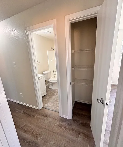 1011 S Sherman St — Photo 10