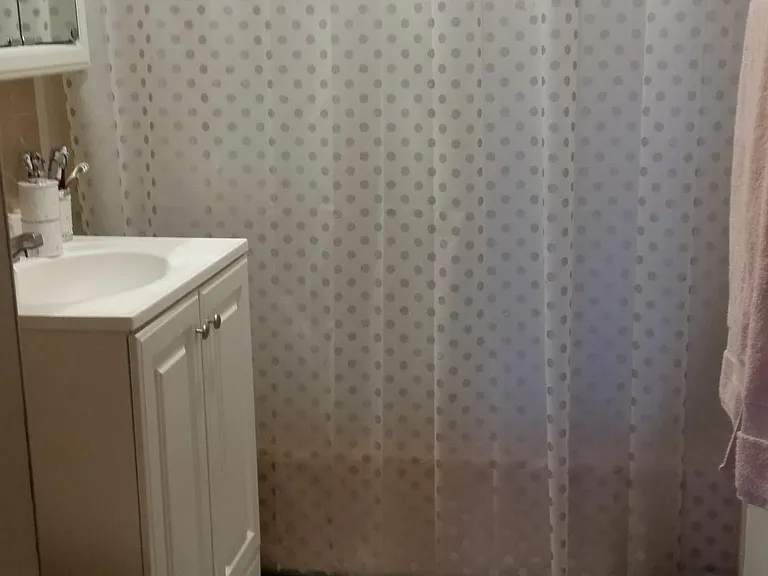 590 Clayton Ln — Photo 15