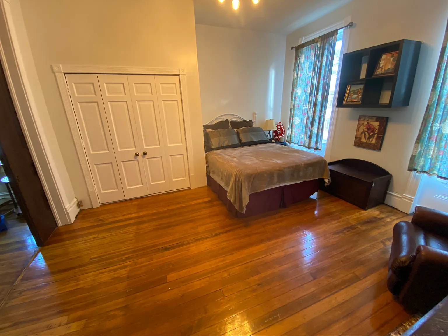 2 bed, 1500 sqft, $1,000 — Photo 4