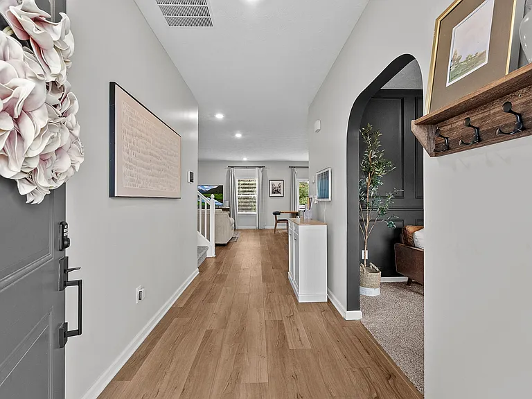 5015 Schaefer Ln — Photo 4