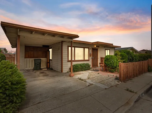 1659 Judson St, Seaside, CA 93955