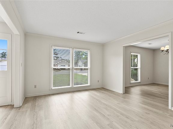 5th image of 6145 Birchwood Ave
