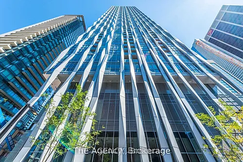 1 Yorkville Ave Photo 1