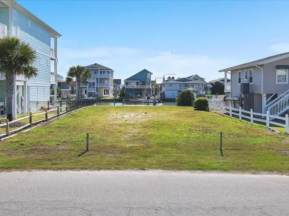 118 Charlotte St Unit 327, Holden Beach, NC 28462
