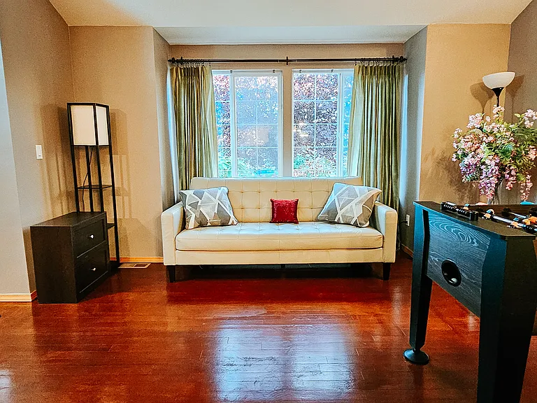 1800 Dayton Ave NE — Photo 25