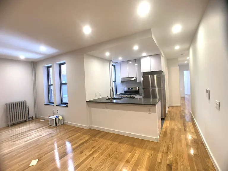 3971 Gouverneur Ave #3F — Photo 2