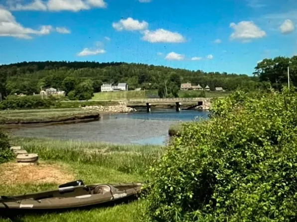 659 Sheepscot Rd, Newcastle, ME 04553