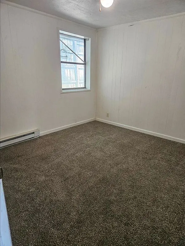 2 bed, 1.0 bath, 800 sqft, $1,195 — Photo 3