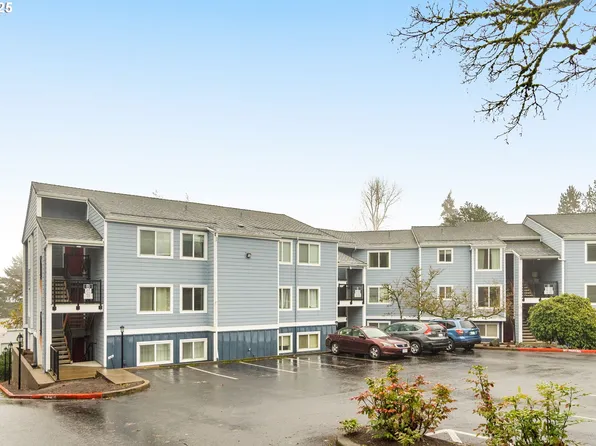 47 Eagle Crest Dr Unit 26-B, Lake Oswego, OR 97035