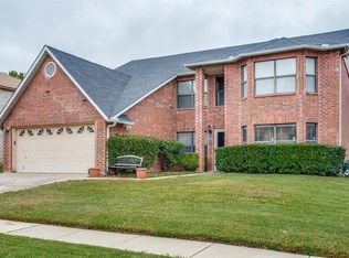 317 Tabor Dr, Arlington, TX 76002