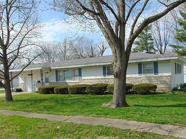 401 Orchard Dr Newton Il 62448 Zillow