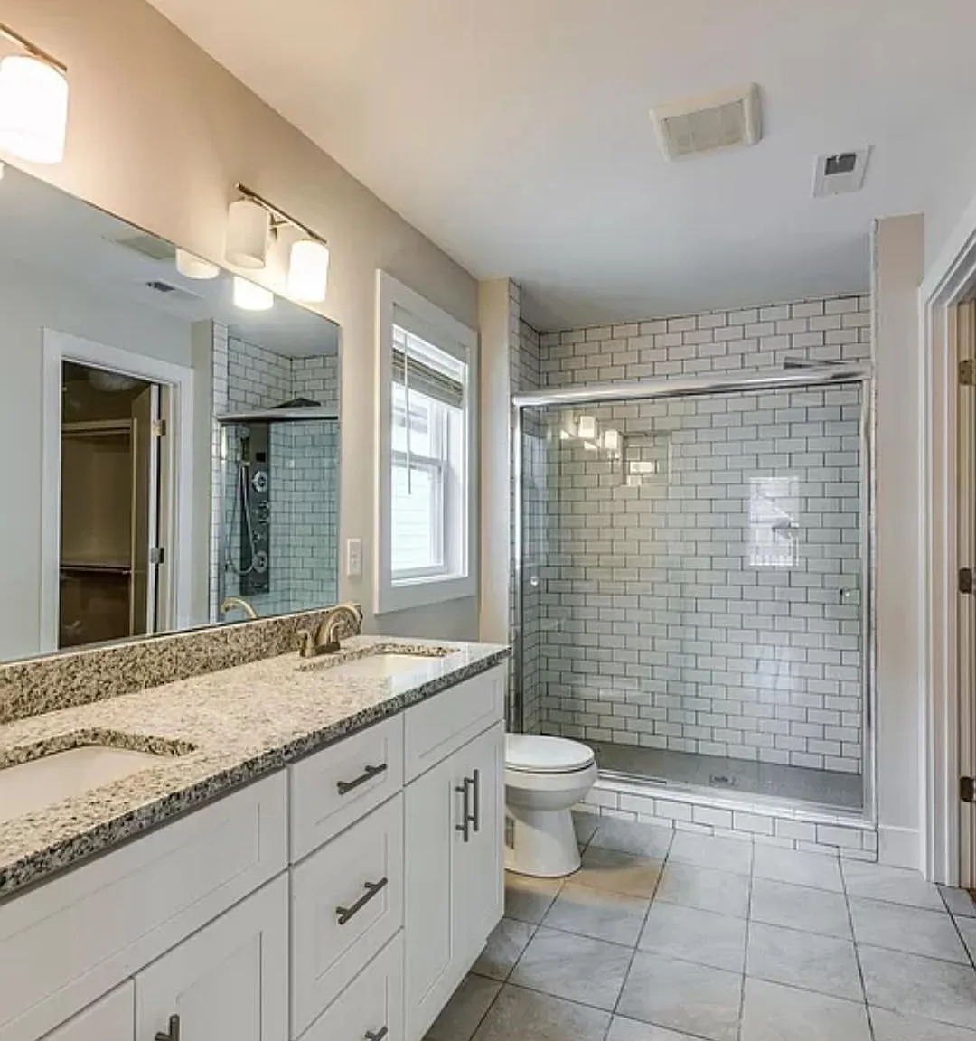 4 bed, 3.5 bath, 2310 sqft, $4,000 — Photo 3
