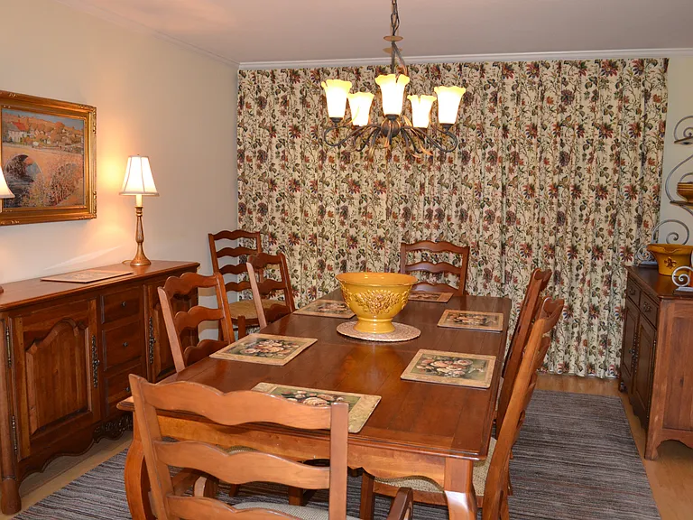7060 Valley Greens Cir — Photo 9