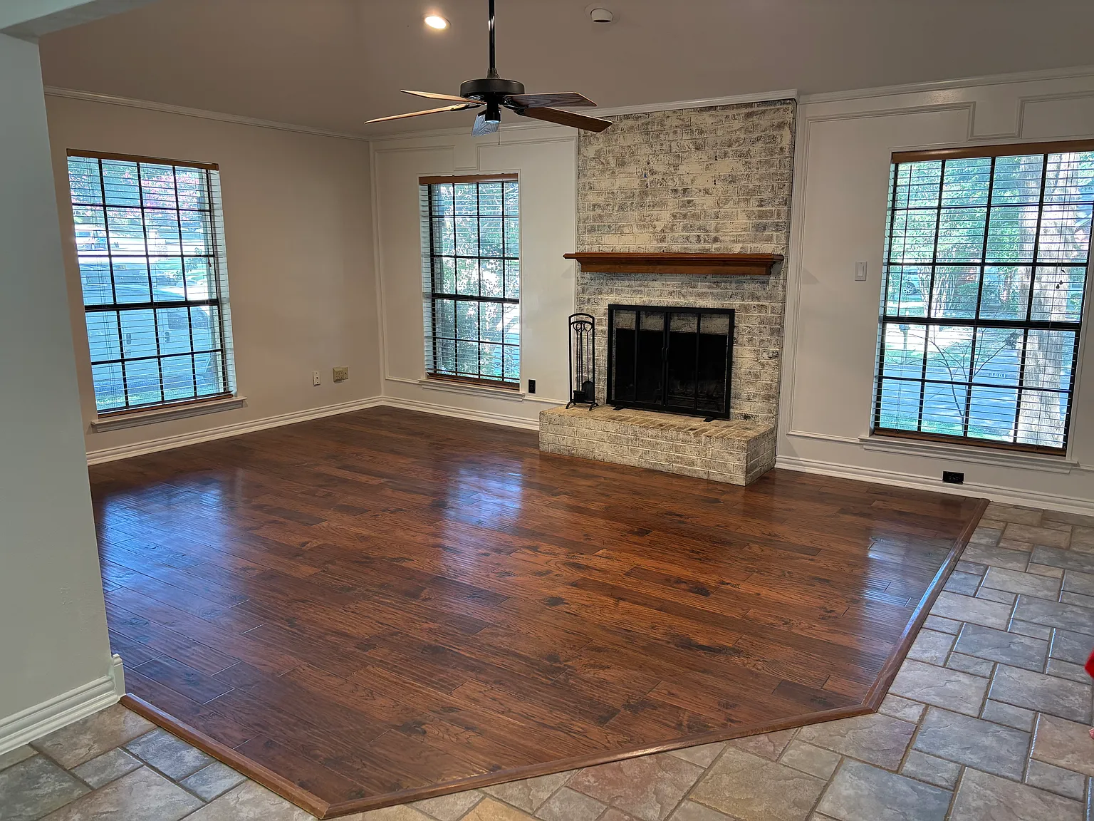 3 bed, 1579 sqft, $2,350 — Photo 3
