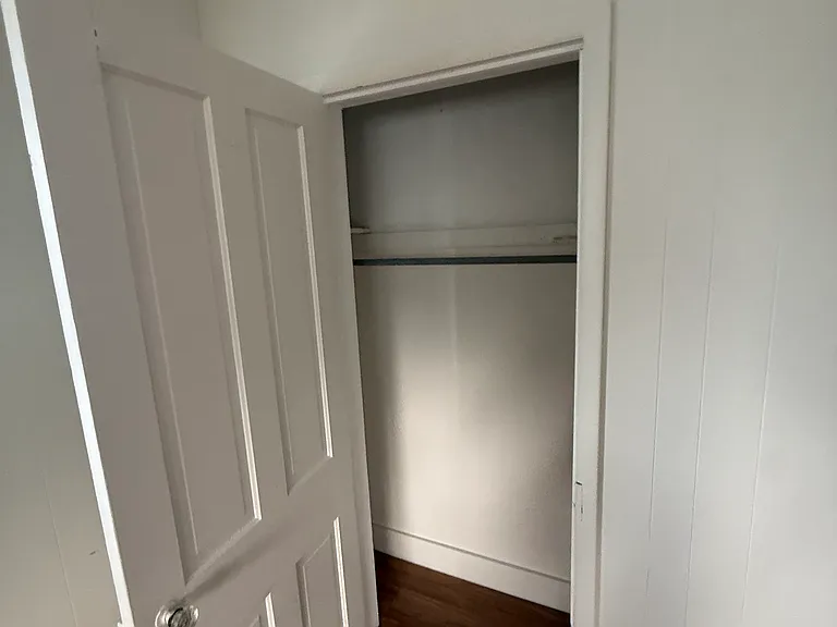 1008 Mount Vernon Ave #3 — Photo 3