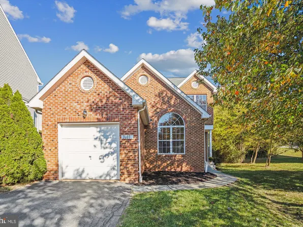 2603 Orchard Summit Ct, Hyattsville, MD 20785