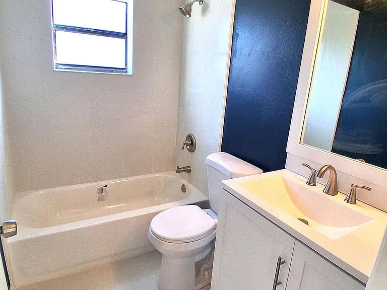 426 Jupiter Blvd NW — Photo 14