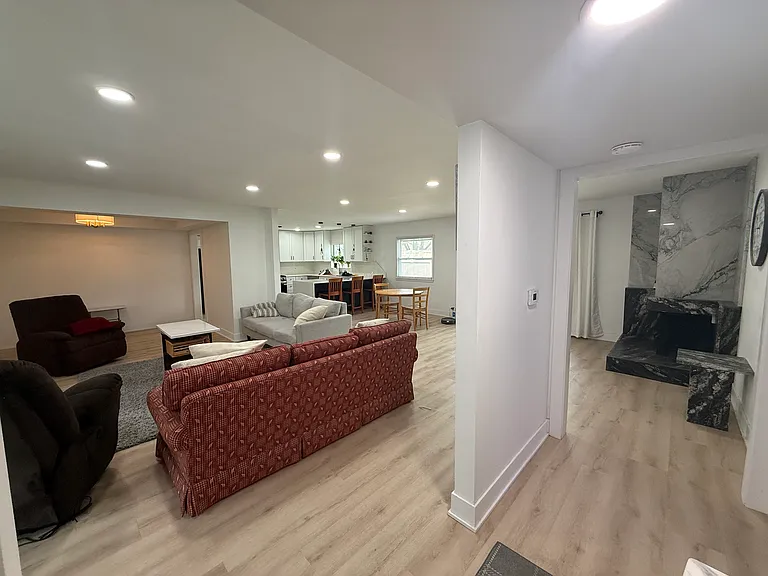 199 W Brantwood Ave — Photo 3