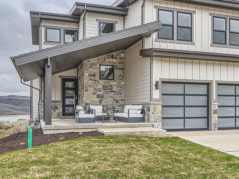 933 W Vissen Way — Photo 19