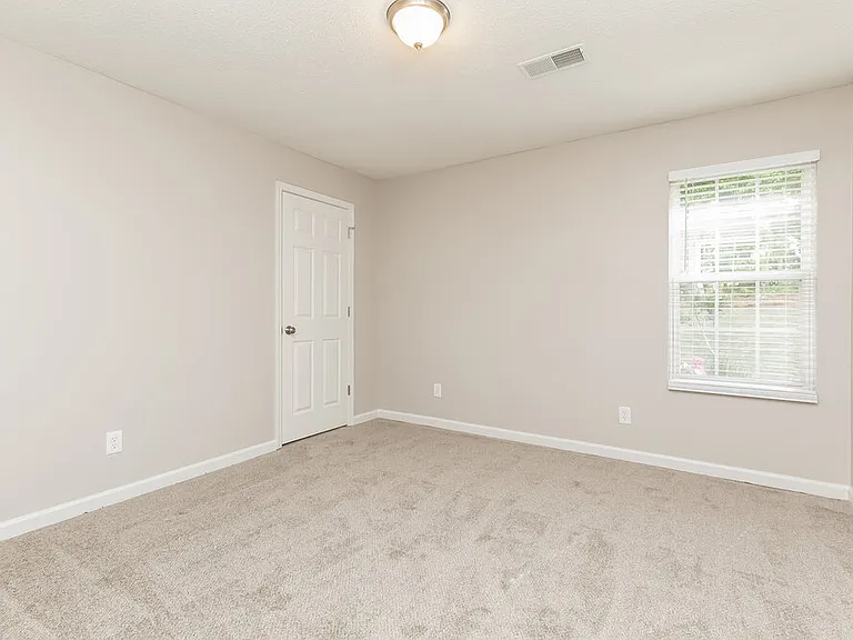 1867 Fort River Way — Photo 14