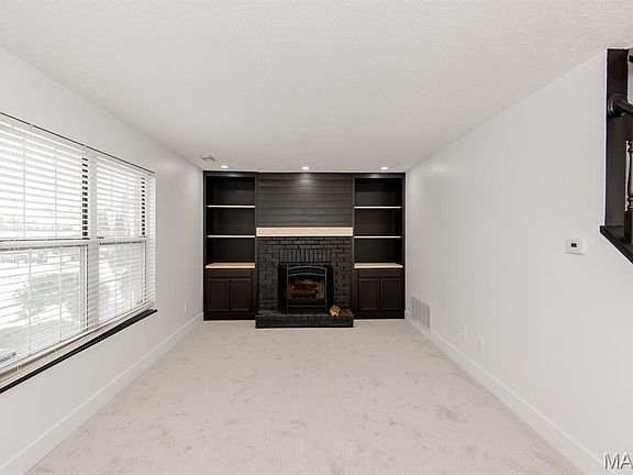 3rd image of 1771 Florine Blvd
