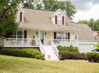 125 Old Antler Way, Daniels, WV 25832