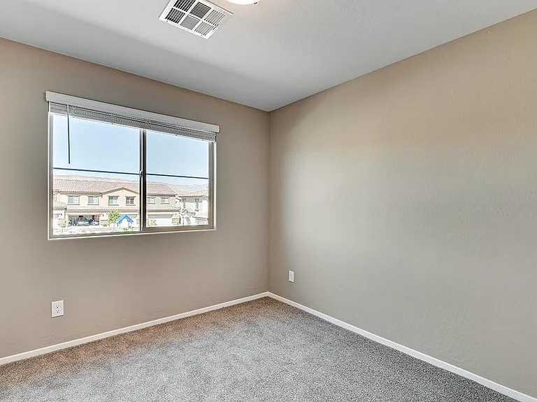 6238 Mavora Lakes St — Photo 40