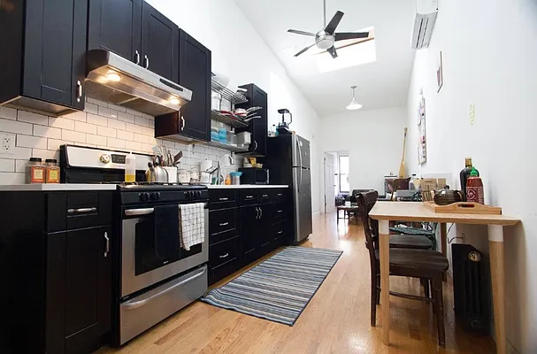 Rented by Oxford Property Group | media 4