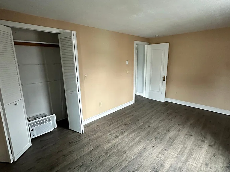 74 Germain Ave #2 — Photo 8