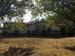 238 Westridge Dr, King, NC 27021